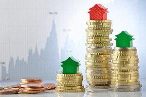 Price variation on real estate market